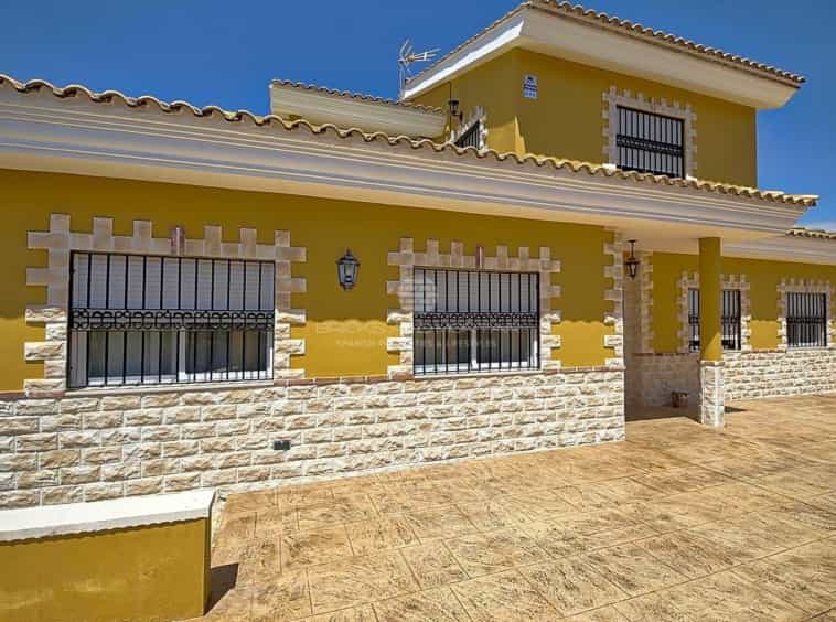 House in Monserrat, Valencia 10060823