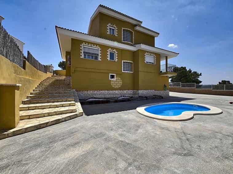 House in Montserrat, Valencia 10060823