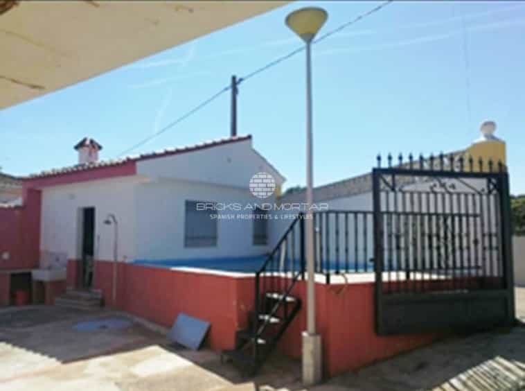 House in Chiva, Valencia 10061047