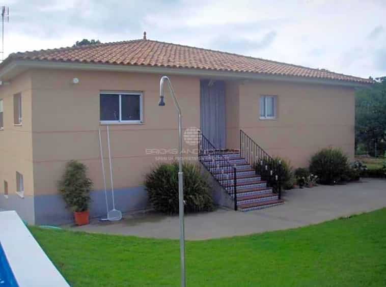 жилой дом в Cheste, Valencia 10061425