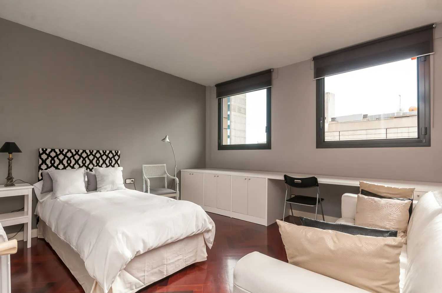 公寓 在 Barcelona, Barcelona 10061564