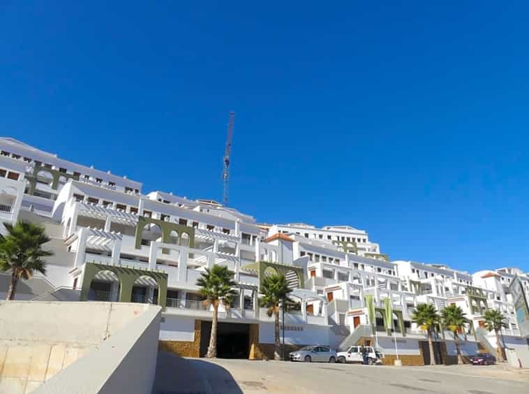Condominium in Jaraco, Valencia 10061599