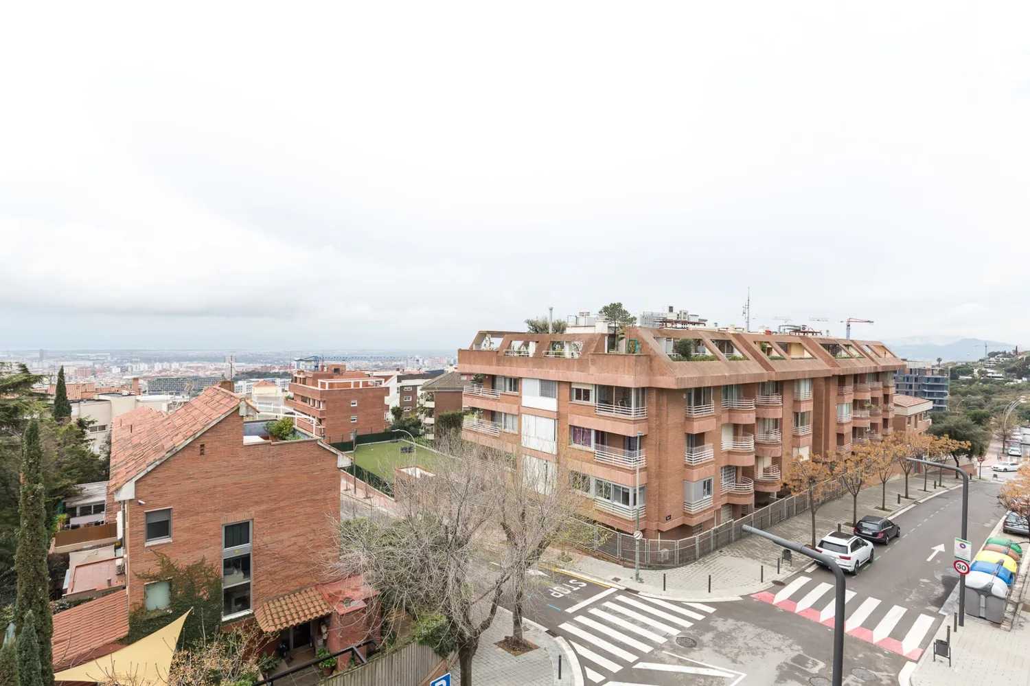 Kondominium w Esplugues De Llobregat, Barcelona 10061649