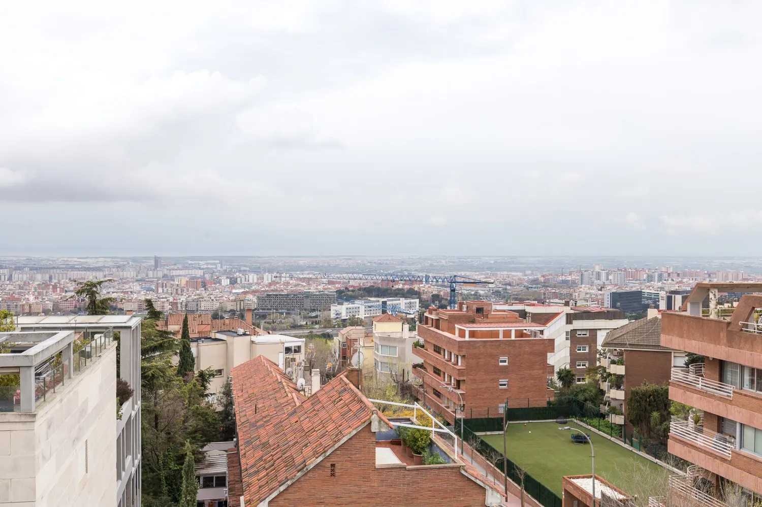 Condominium in Esplugues De Llobregat, Barcelona 10061649
