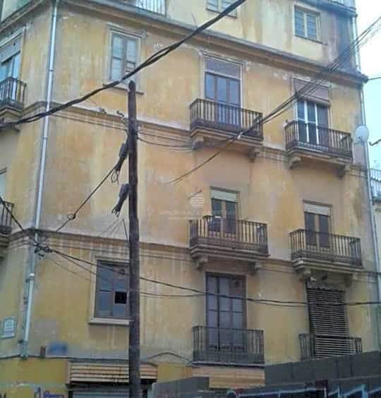 Будинок в Валенсія, Валенсія 10061697