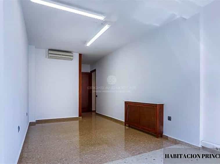公寓 在 巴伦西亚, 巴伦西亚 10061703