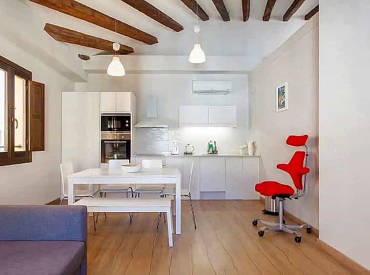 公寓 在 巴倫西亞, 巴倫西亞 10061741