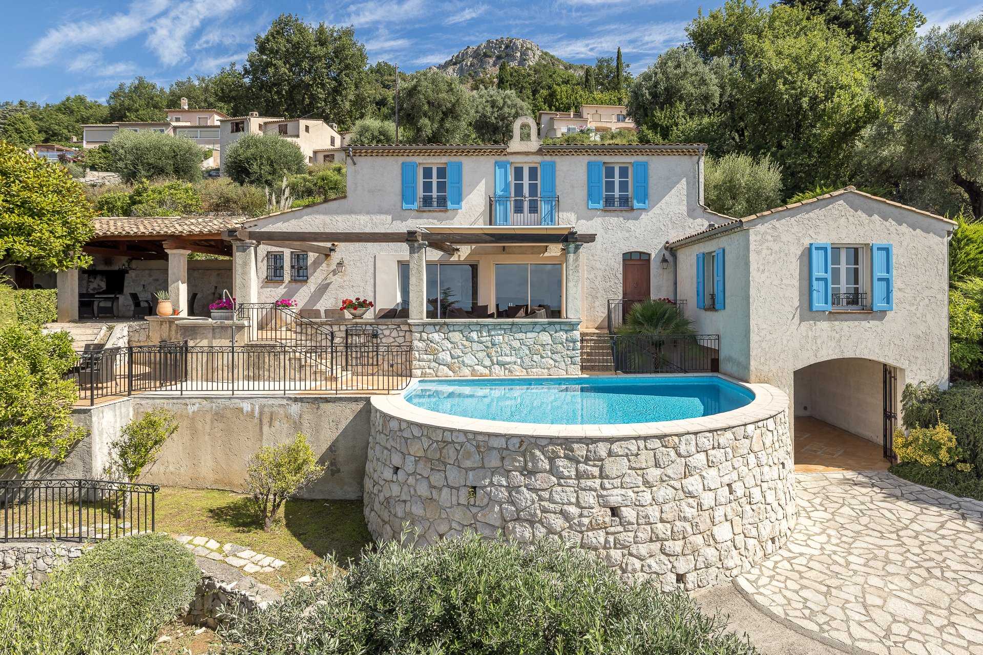 Talo sisään Vence, Provence-Alpes-Cote d'Azur 10062008