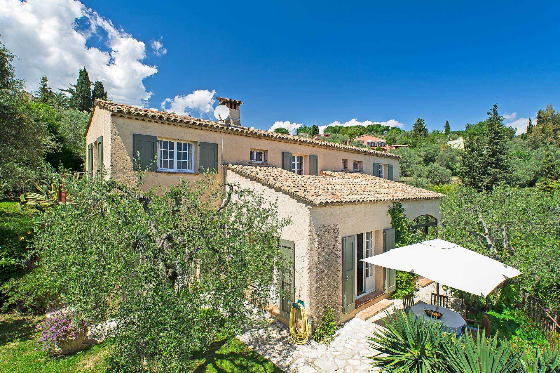 House in Opio, Provence-Alpes-Cote d'Azur 10062039