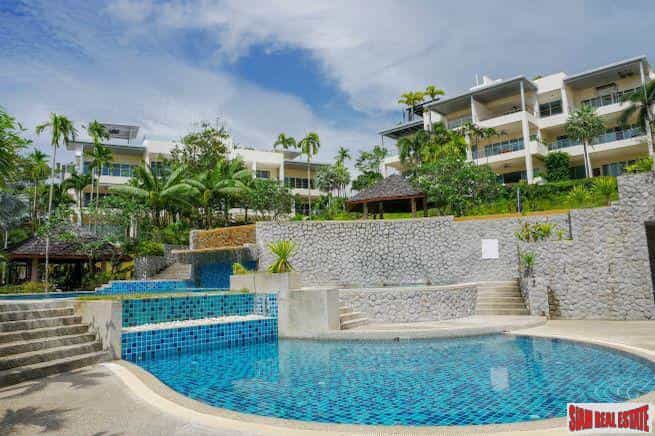 Condominium dans Ban La Yan, Phuket 10062121