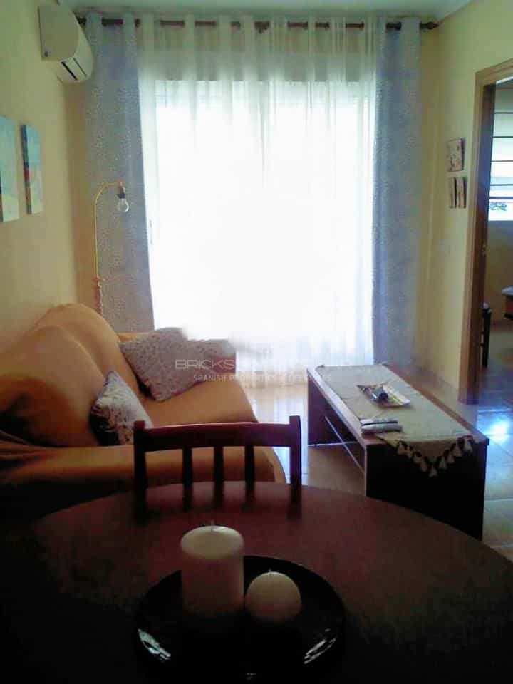 Condominium in Oropesa, Valencia 10062270