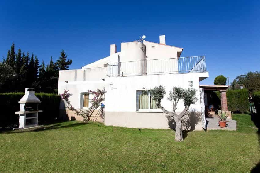 rumah dalam Les Tres Cales, Tarragona 10062534