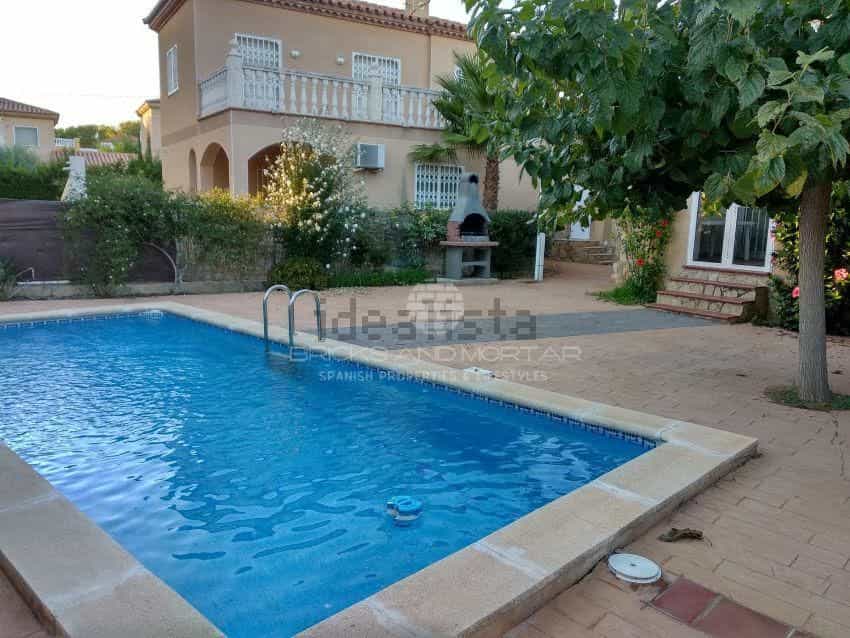 House in Les Tres Cales, Tarragona 10062536