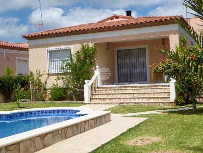 House in Les Tres Cales, Tarragona 10062559