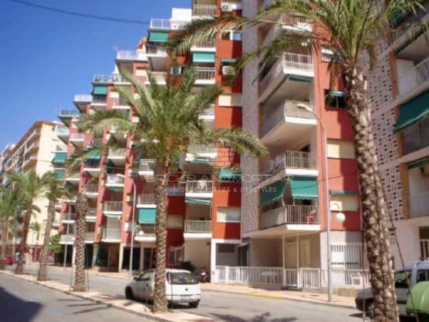Condominio nel Cullera, Andalusia 10062722
