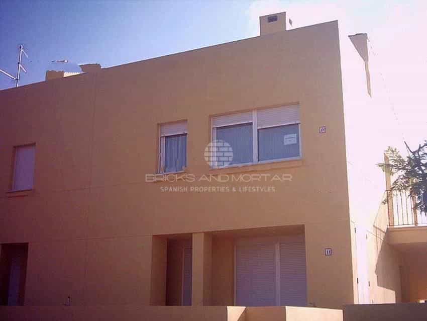 Condominium in Vinaroz, Valencia 10062773