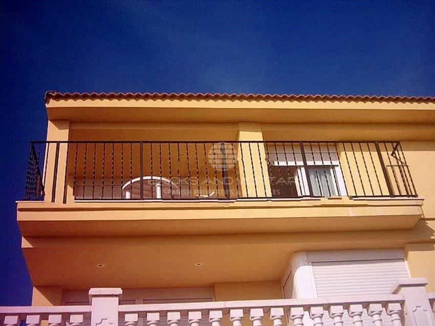 Квартира в Вінароз, Валенсія 10062773