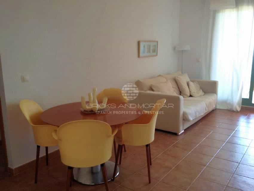 Condominium in Alcossebre, Castellon 10062793