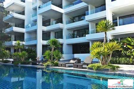 Condominium in Surin Beach, Phuket 10062949