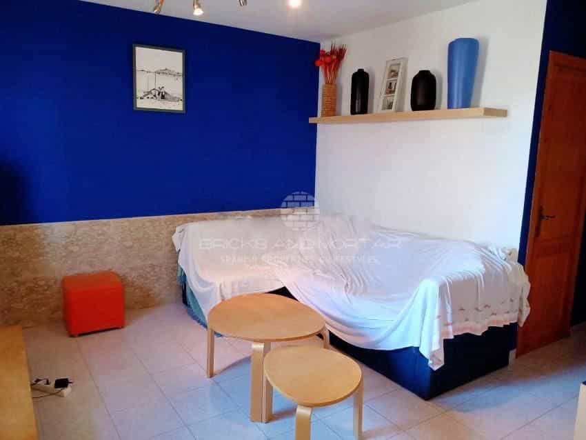 公寓 在 Roda de Bara, Catalonia 10062991