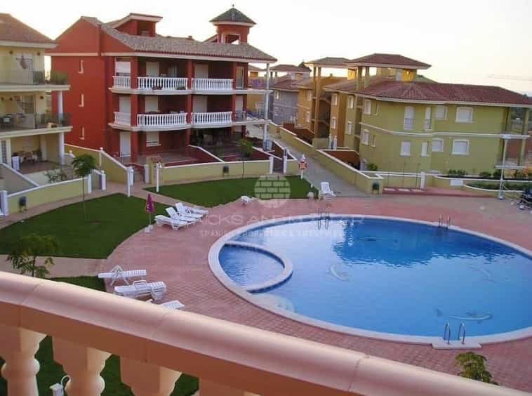 Condominium in Peñiscola, Valencia 10063128