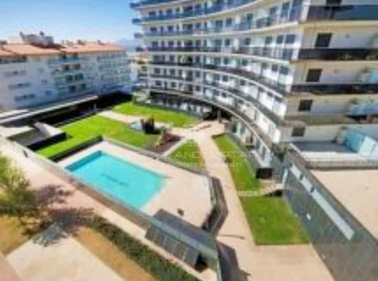 Condominium in L'Ampolla, Tarragona 10063143
