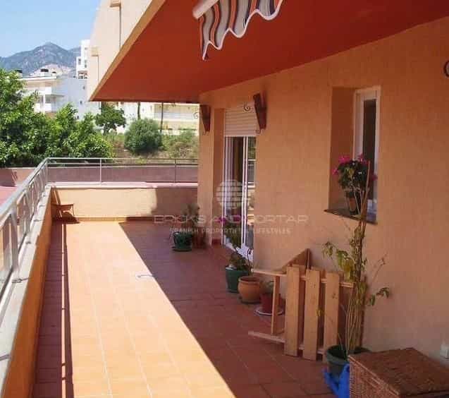 Condominium in Benalmadena, Andalusia 10063282