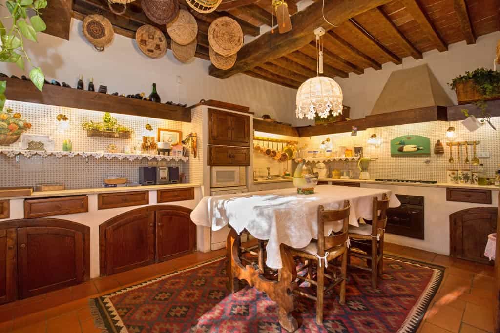House in Greve In Chianti, Florence Province 10063313