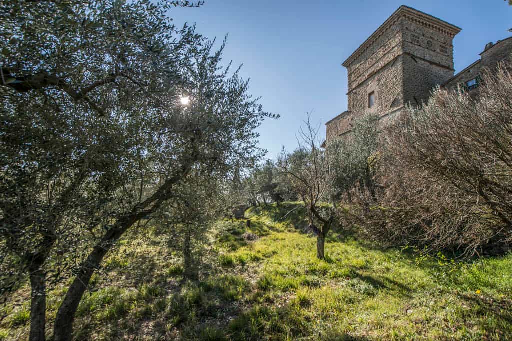 σπίτι σε Assisi, Perugia 10063330