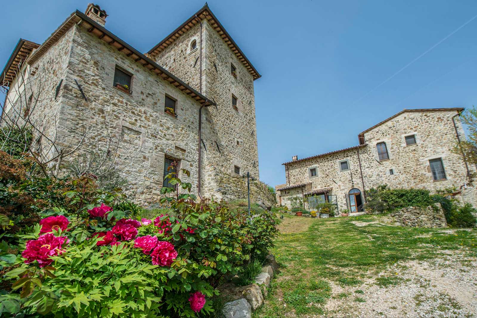 House in Todi, Umbria 10063335