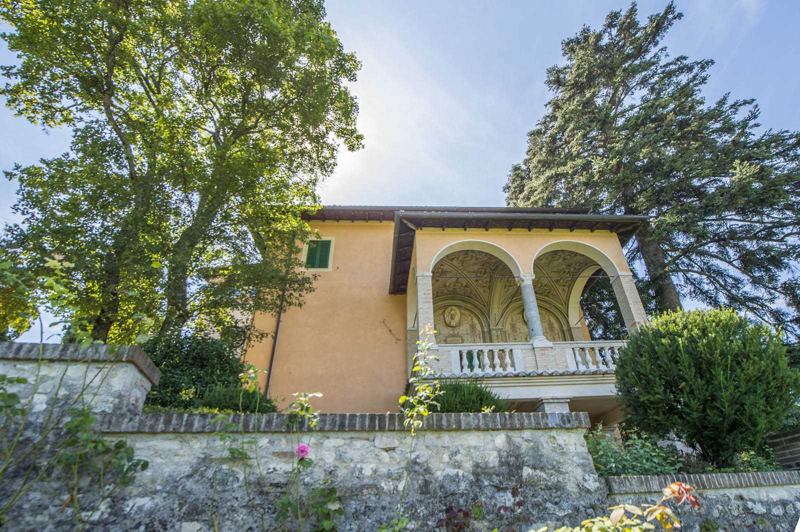 rumah dalam Spoleto, Perugia 10063399