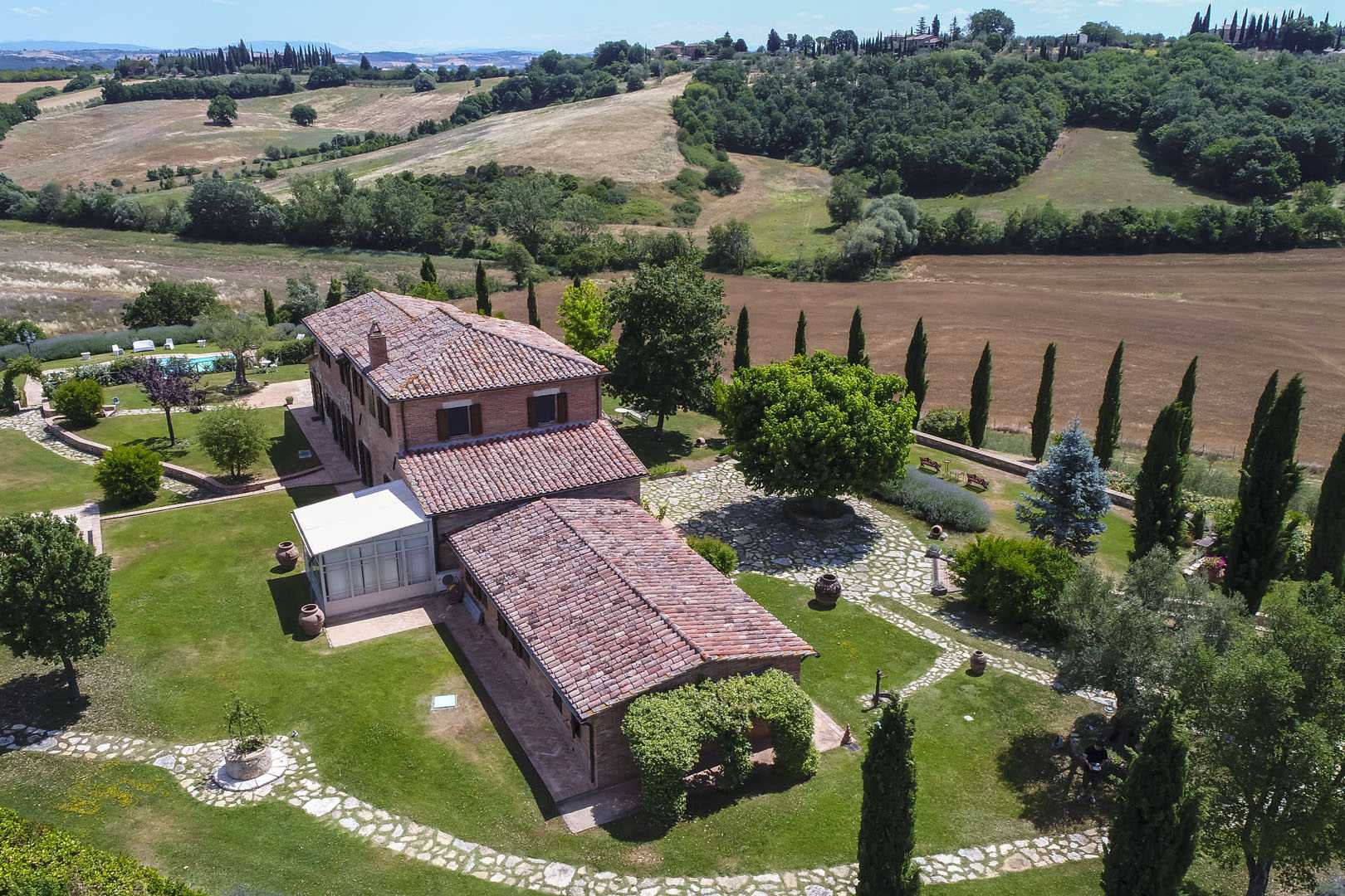 rumah dalam Chiusi, Tuscany 10063679