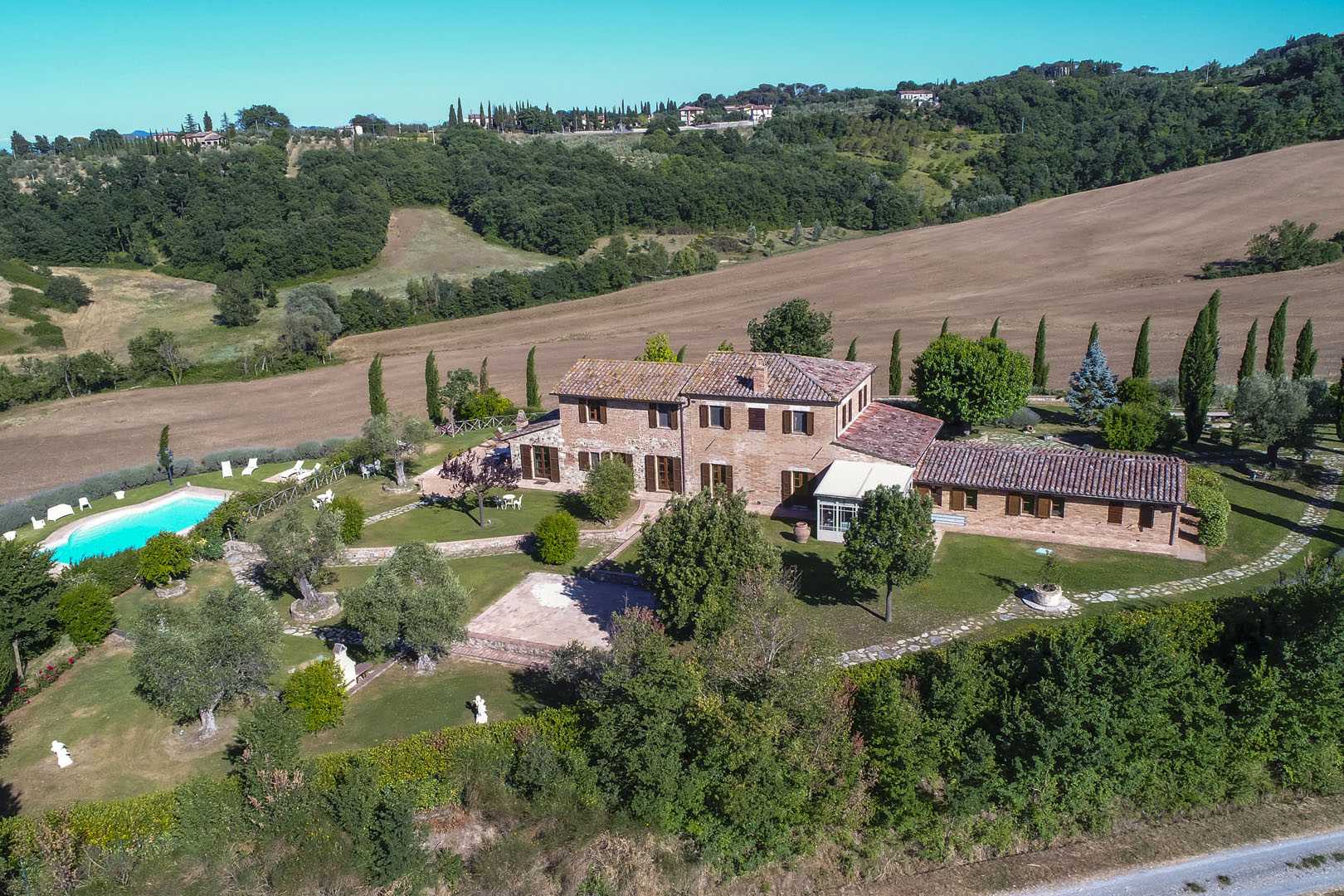 House in Chiusi, Tuscany 10063679