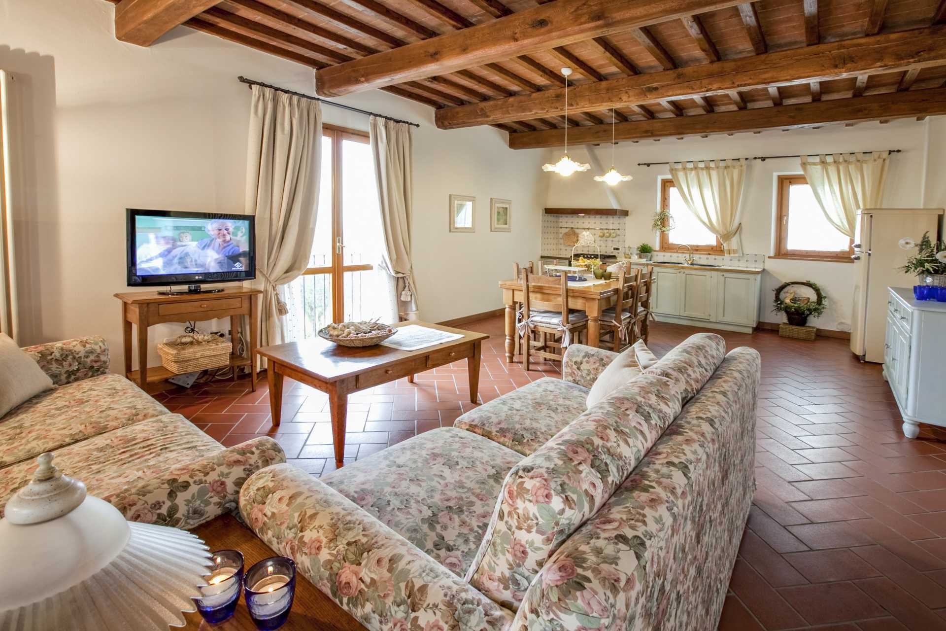 房子 在 San Gimignano, Siena 10063754