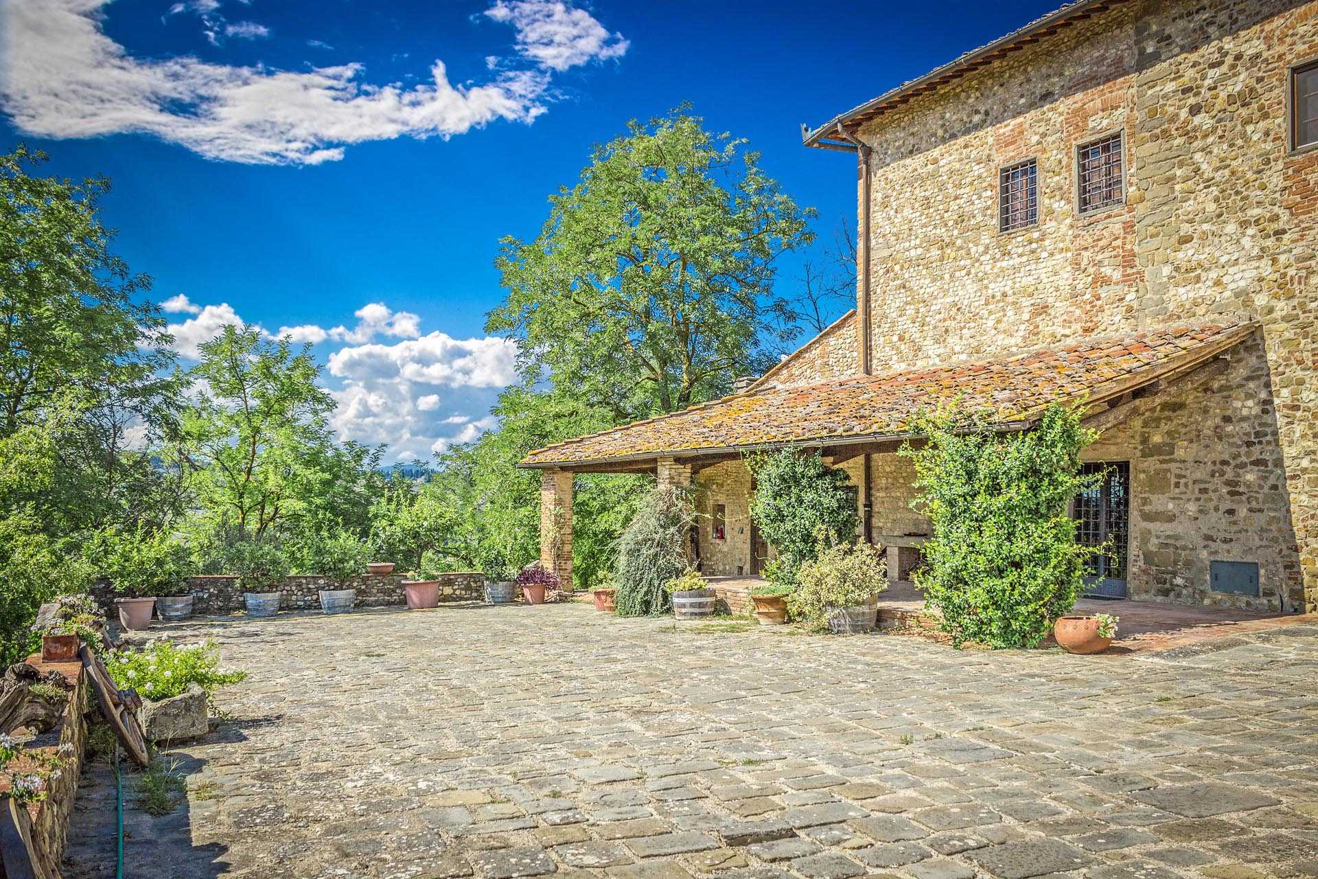 House in San Casciano In Val Di Pesa, Florence Province 10063788
