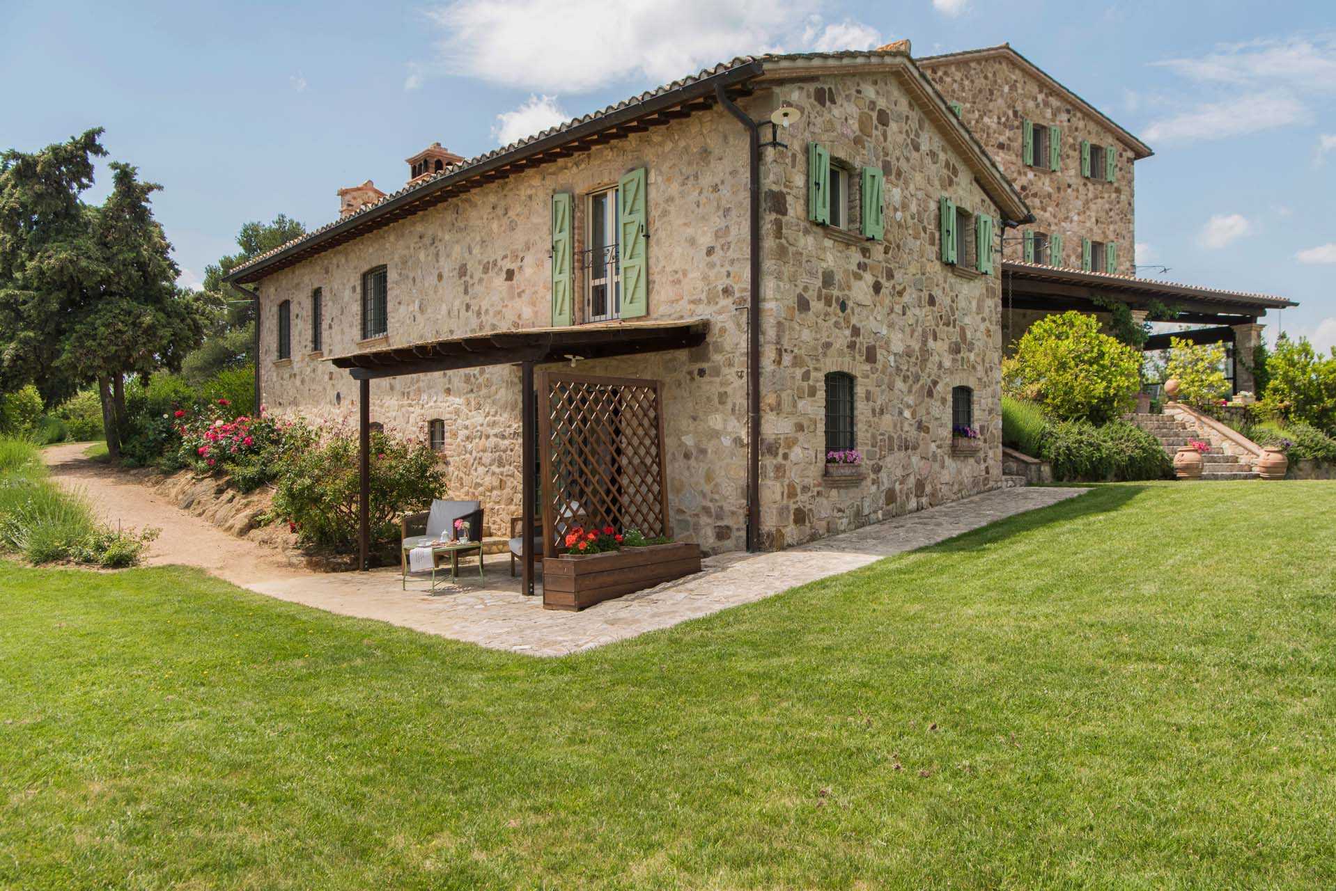 House in Todi, Umbria 10063939