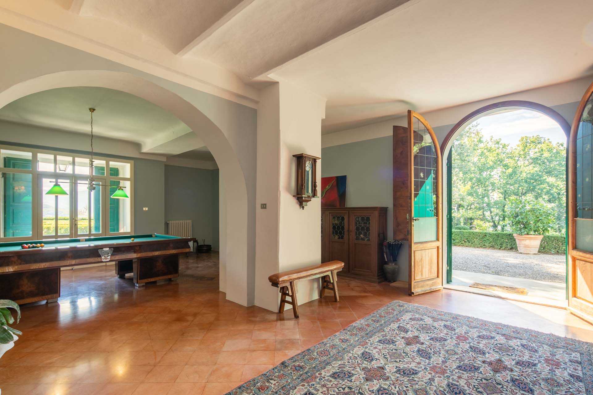 House in Florence, Florence Province 10064244