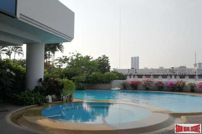 Condominio en Silom, Bangkok 10064349