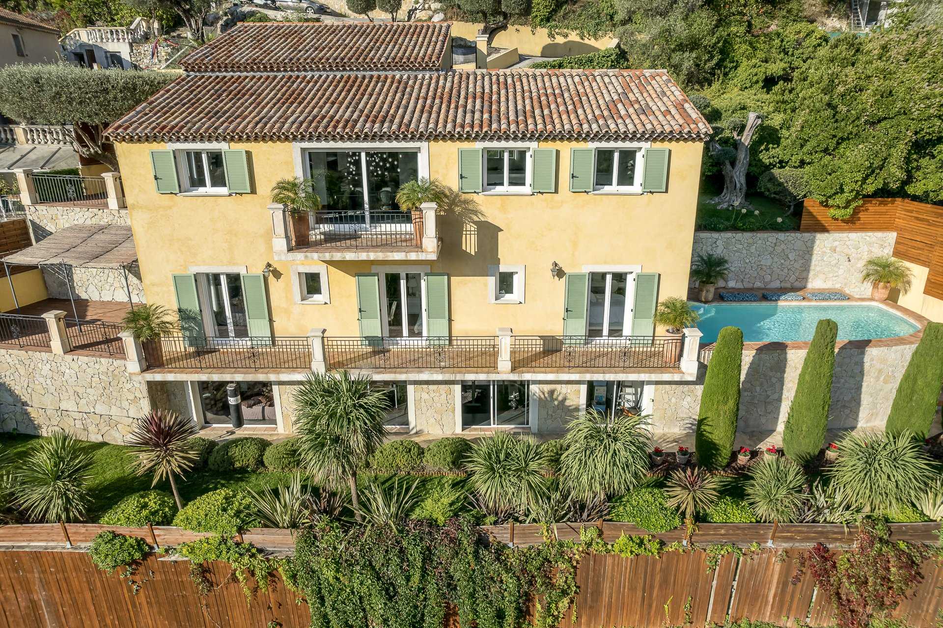 Dom w Falicon, Provence-Alpes-Cote d'Azur 10064392