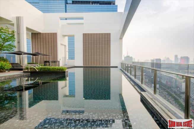 Condominium in Ratchadaphisek, Bangkok 10064394