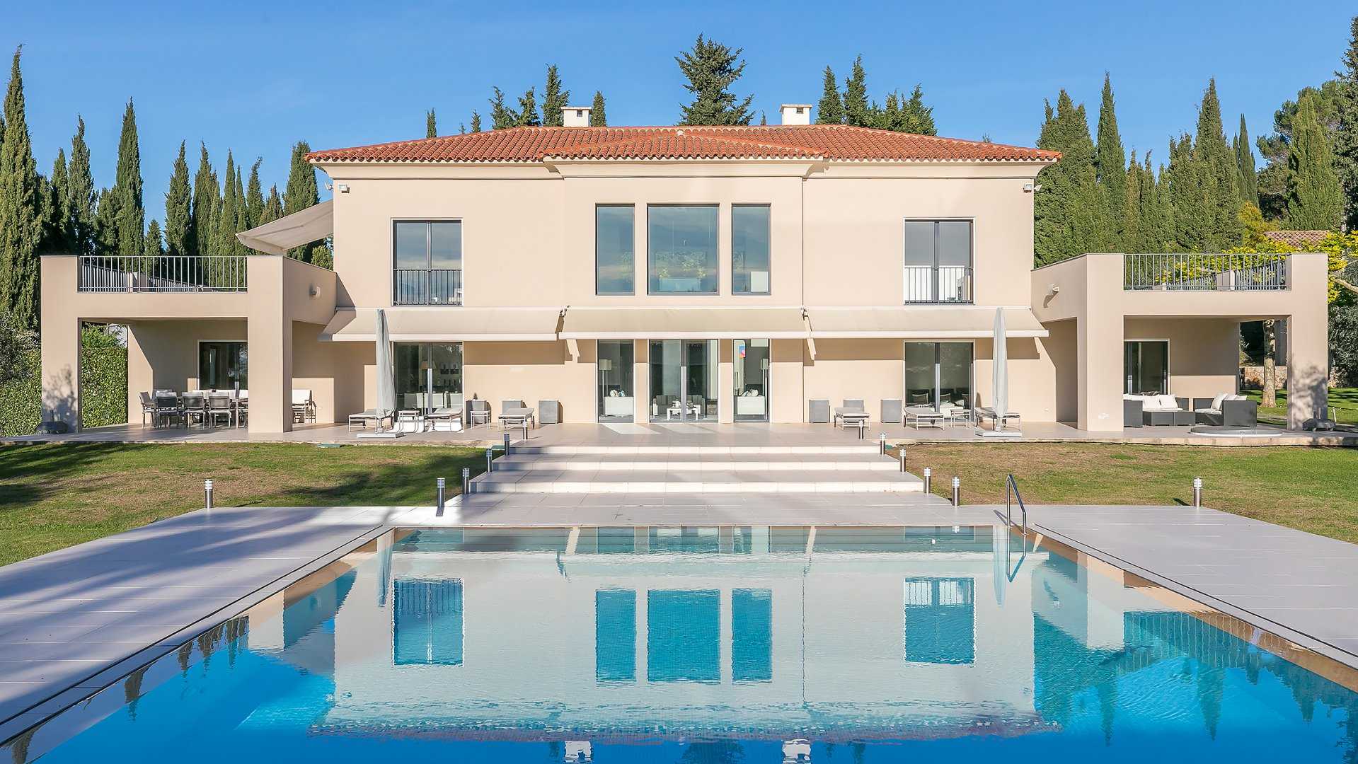 Hus i Le Cannet, Provence-Alpes-Cote d'Azur 10064551
