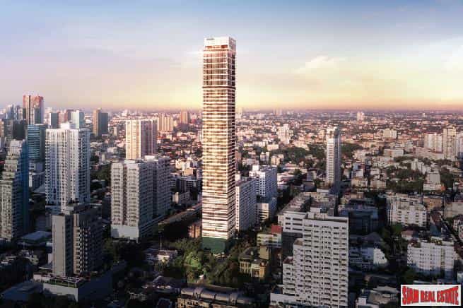 Condominium in Thong Lo, Bangkok 10064868