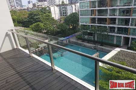 Condominium in Phra Khanong, Bangkok 10065102