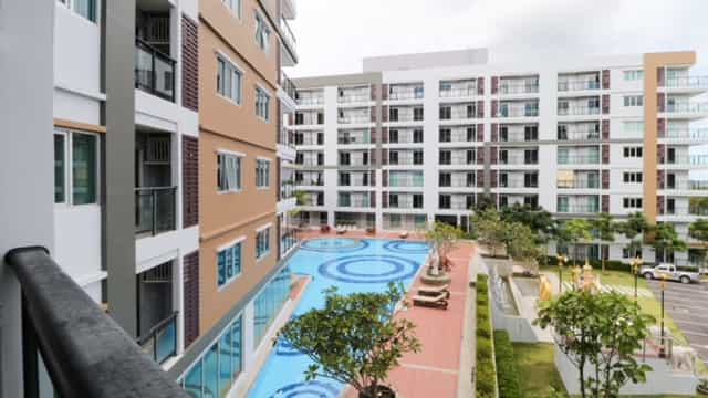 Condominium in Hua Hin, Prachuap Khiri Khan 10066145