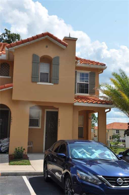 House in Lake Buena Vista, Florida 10066493