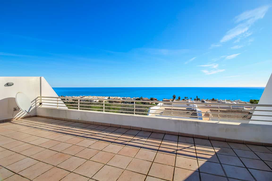Condominium in Praia da Luz, Algarve 10066536