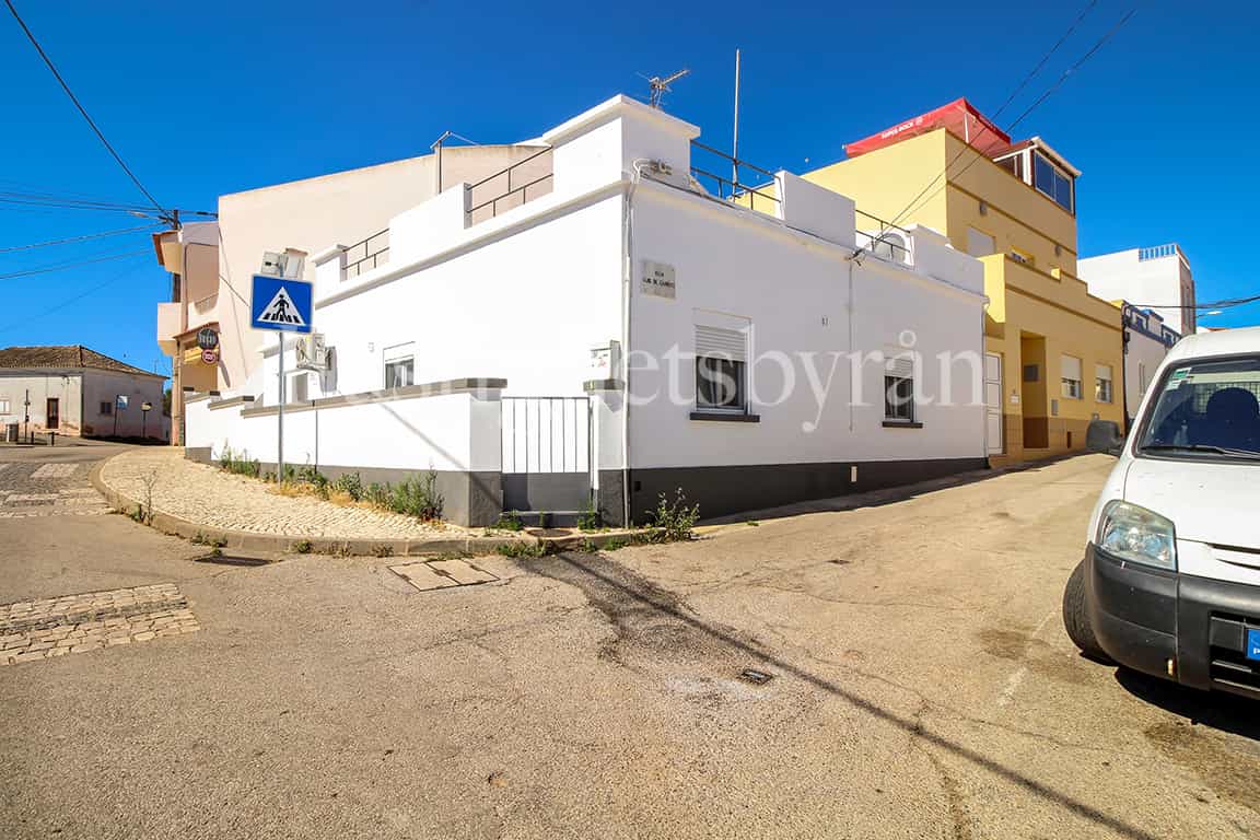 Condominio en PortimÃ&pound;o, Algarve 10066538