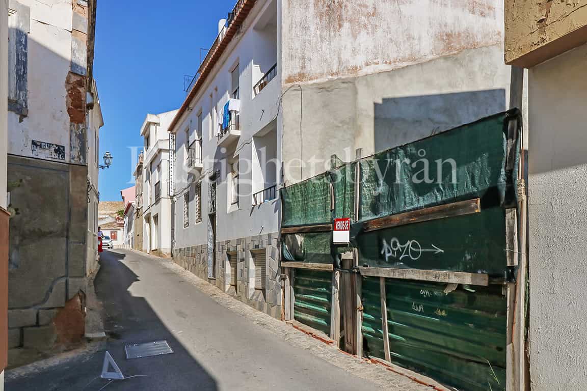Condominium in Santo Amaro, Faro 10066614