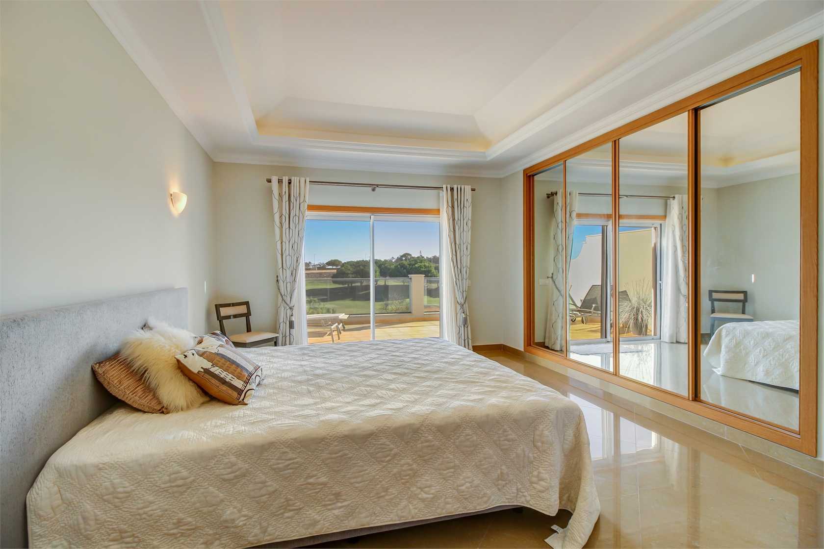 Condominium in Lagos, Algarve 10066619