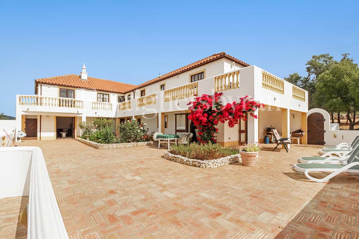 Condominium in Lagos, Algarve 10066623